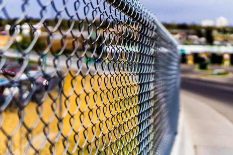 services chain link fence contractor